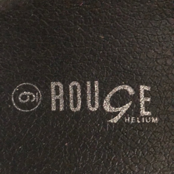 -NEW slippers - Picture 2 of 2